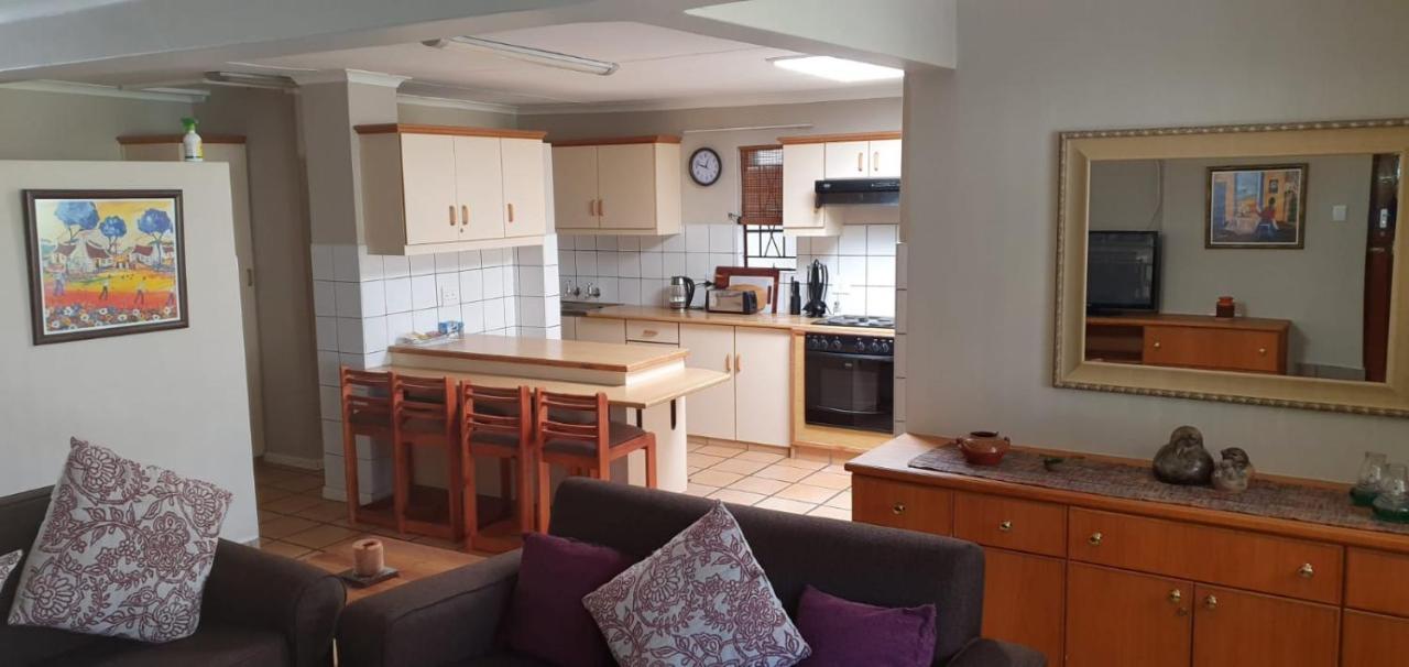 Kouwdouw Guest Farm Villa George Dış mekan fotoğraf