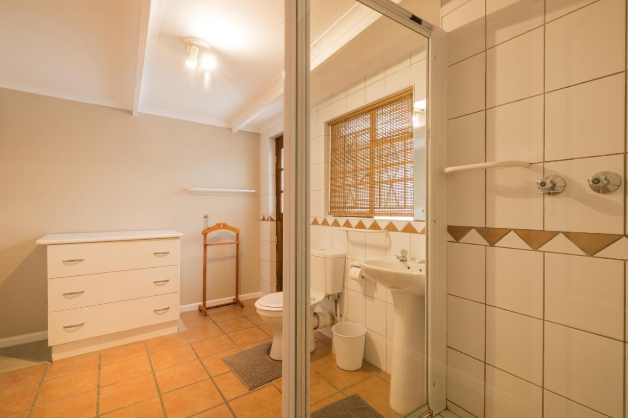 Kouwdouw Guest Farm Villa George Dış mekan fotoğraf