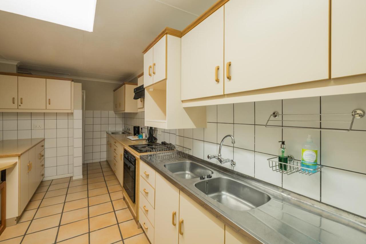 Kouwdouw Guest Farm Villa George Dış mekan fotoğraf