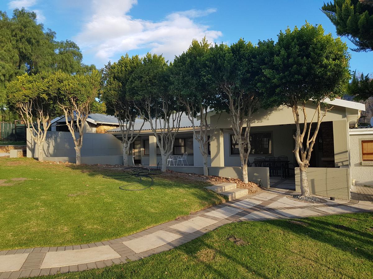 Kouwdouw Guest Farm Villa George Dış mekan fotoğraf
